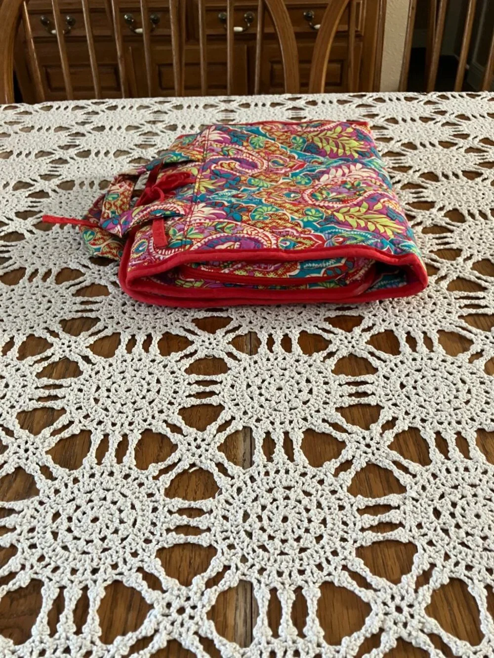 Vera Bradley Makeup Toiletries Travel Hanging Organizer in Retired Paradise Pais